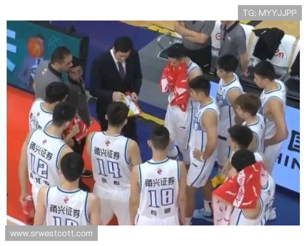 宁波男篮社媒花絮揭秘真假AD碰撞训练场引球迷热议赛场内外