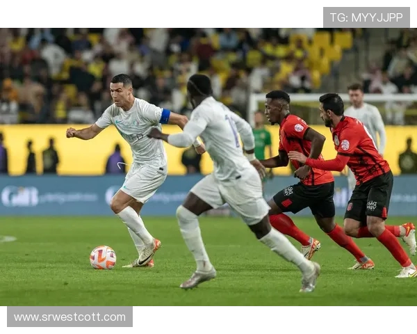 C罗谈竞技初心始终渴望更多冠军并冲击历史进球数字里程碑纪录追逐 C罗谈竞技初心始终渴望更多冠军并冲击历史进球数字里程碑纪录追逐